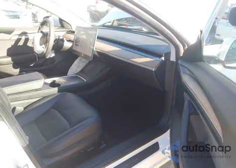 2021 Tesla Model 3 Long Range Dual Motor All-Wheel Drive z USA, uszkodzony, nr VIN 5YJ3E1EB1MF079586